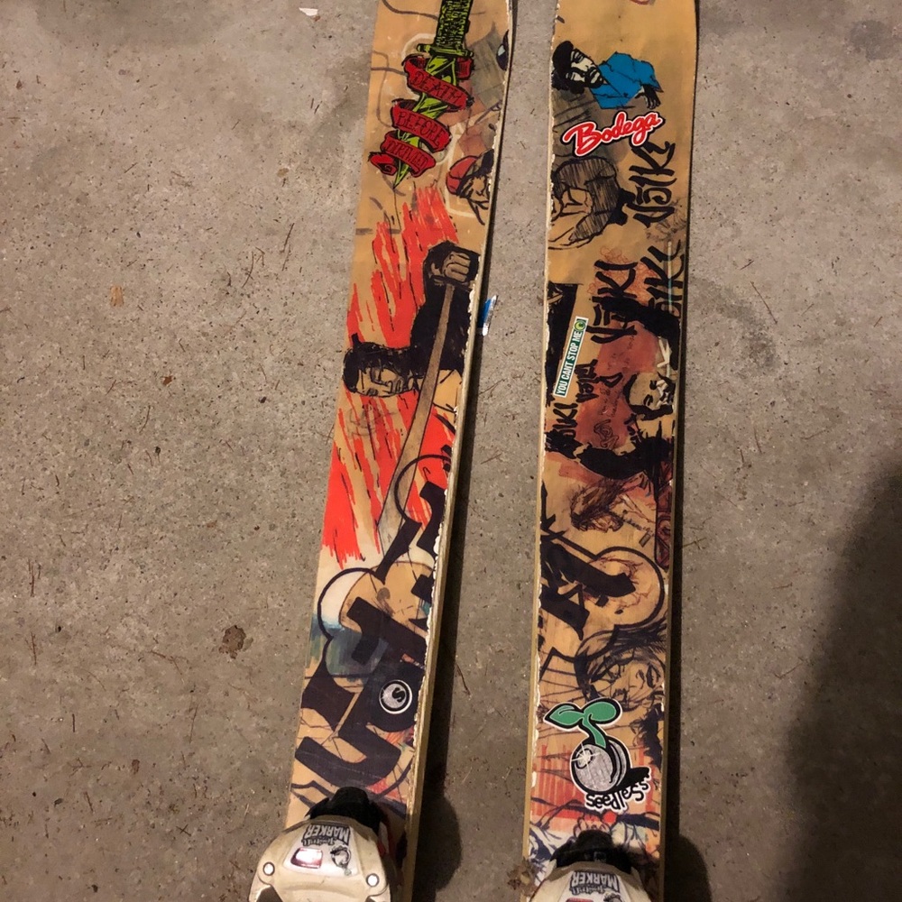 181 Vokl twin tip skis ALL MOUNTAIN + PARK SKI-setup with Marker Jester binding - Picture 4 of 5